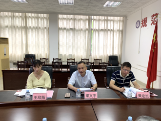 自治区教育厅专家组到我校开展实训室安全实地检查工作