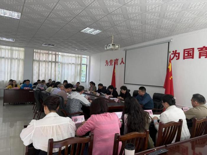 自治区市场监管局党组第二巡察组向广西工商学校党委反馈巡察情况